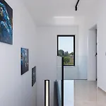 New Luxury Noel With Tennis Court