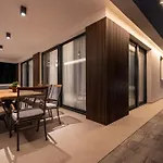 New Luxury Noel With Tennis Court *