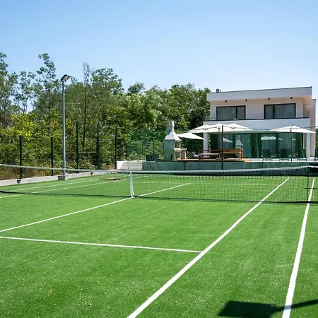 Villa New Luxury Noel With Tennis Court *
