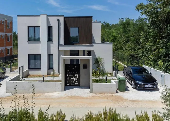 New Luxury Noel With Tennis Court Vila Privlaka (Zadar)
