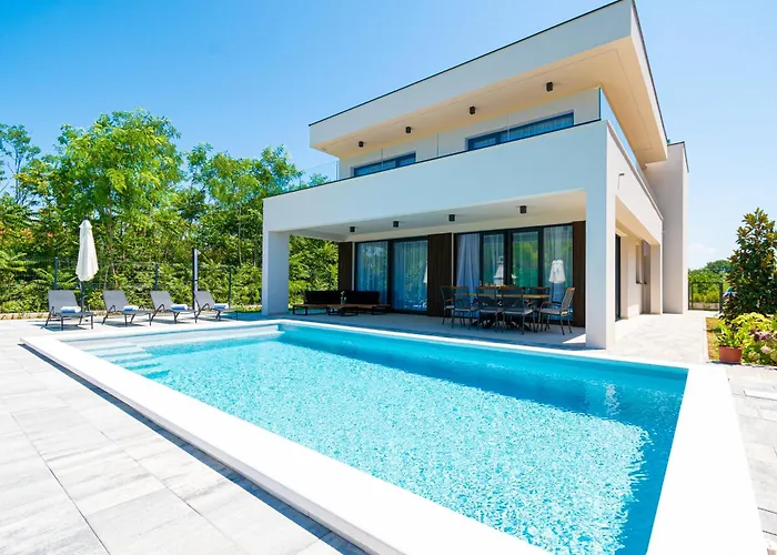 New Luxury Noel With Tennis Court * Privlaka (Zadar)