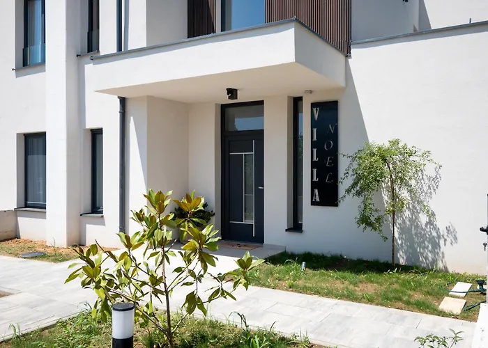 New Luxury Noel With Tennis Court Vila *