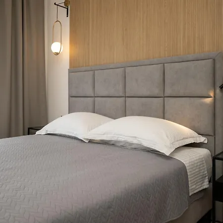 New Luxury Noel With Tennis Court Villa *