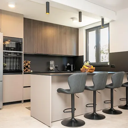New Luxury Noel With Tennis Court Vila Privlaka (Zadar)