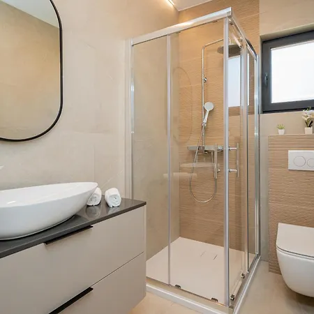 New Luxury Noel With Tennis Court Vila *