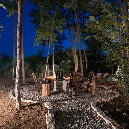 Vila New Luxury Noel With Tennis Court