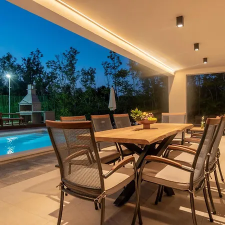 Villa New Luxury Noel With Tennis Court Privlaka (Zadar)