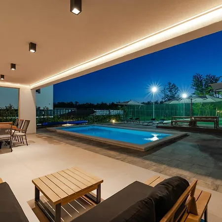 Villa New Luxury Noel With Tennis Court Privlaka (Zadar)
